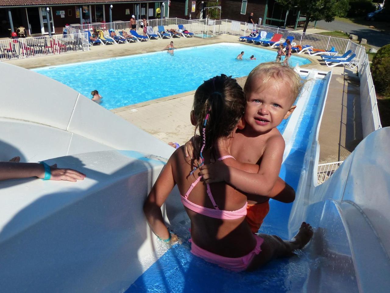 Camping Les Portes Du Beaujolais Anse Dış mekan fotoğraf